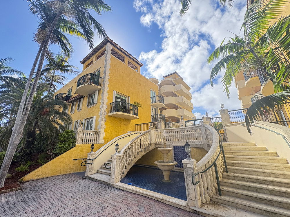 Surfside Palms Condo - 1